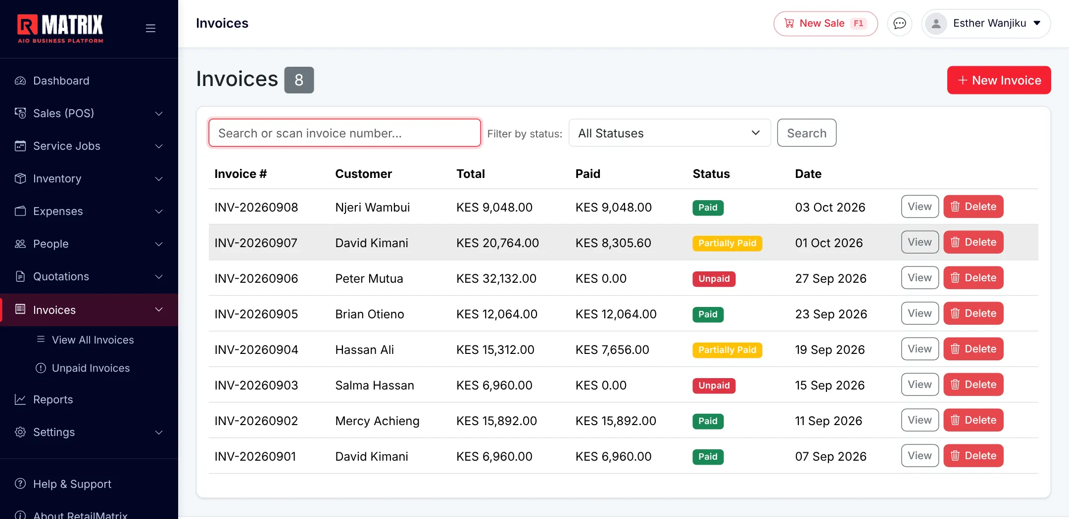 RetailMatrix Invoices list showing paid, unpaid and partially paid invoices with client names, totals and balances